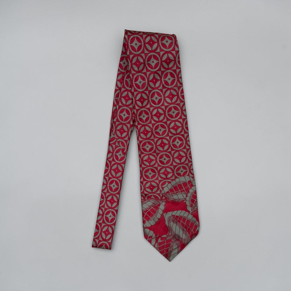NWT Erreuno Milano Red Gray Geometric Medallion Silk Tie Italy